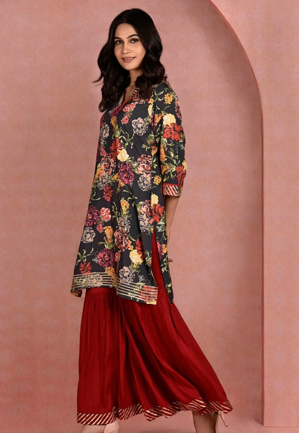 Floral Short Kurta with Contrast Solid Coloured Pants