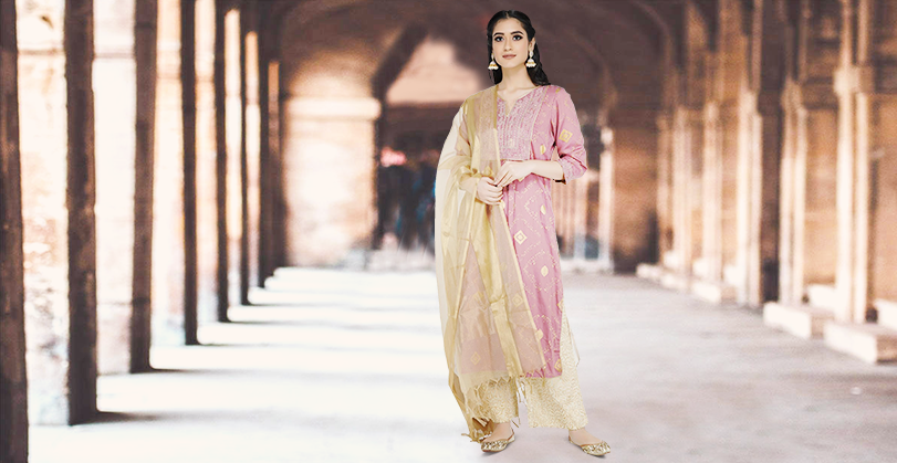 Dazzle in these 4 Ethnic Wear Outfits This Wedding Season