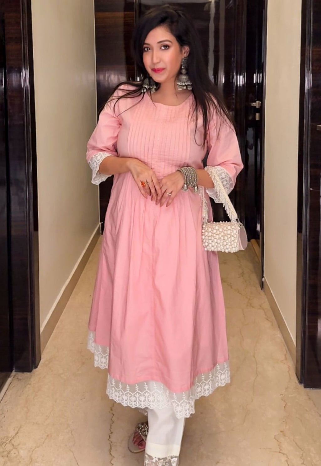 Light pink kurti with fitted pants | Indian fashion, Indian dresses, Kurti  designs party wear
